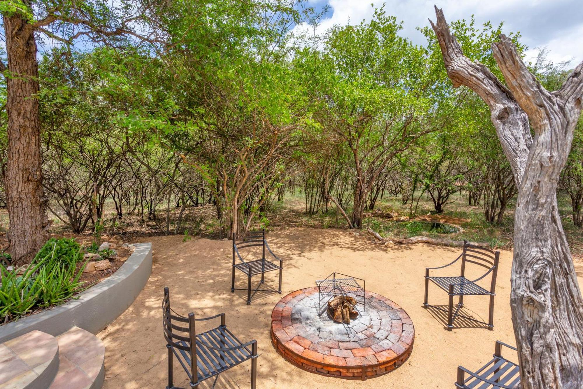 Vila The Bush House Hoedspruit Exteriér fotografie